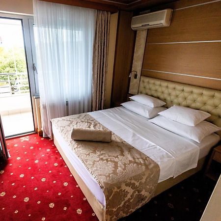 Hotel Cezar Banja Luka Eksteriør billede